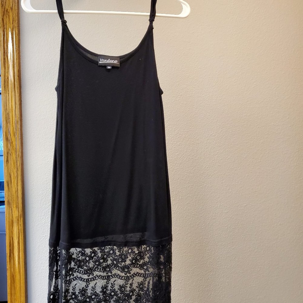 Vandana, black tunic tank with lace embellishment, size medium
